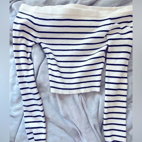 Striped top - Picture 1 of 1